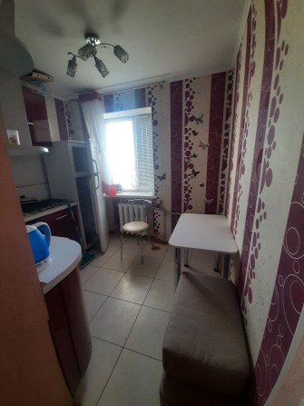 Продам квартиру 2-х кімн. вул.І.Богуна 9/9цегл., 50/30/8 - фото 1