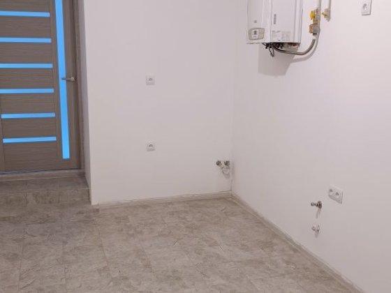 Продається 3 км квартира з капітальним ремонтом в центрі Чернівці