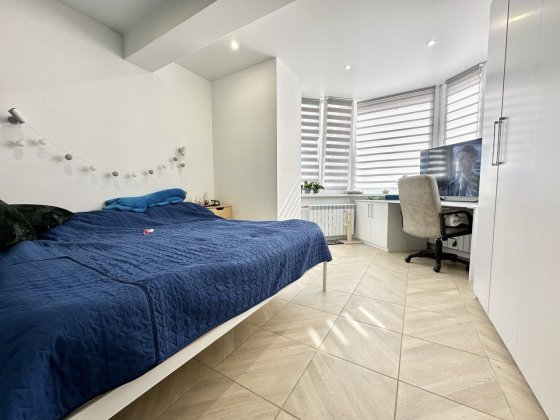 Продаж 1 кімнатної квартири в новобудові з ремонтом меблями і технікою Полтава