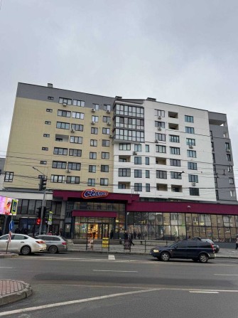 Продаємо 2х кімнатну квартиру неподалік від Центру - фото 1