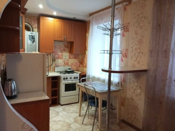 Тепла двокімнатна квартира в районі Фурманова Полтава