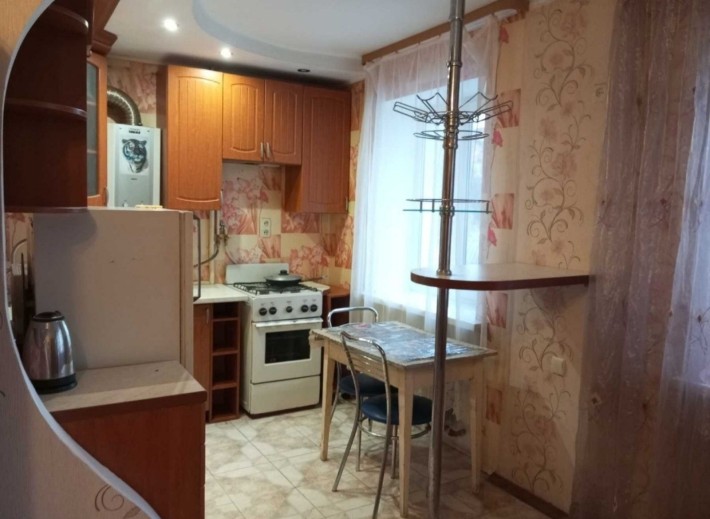 Тепла двокімнатна квартира в районі Фурманова - фото 1