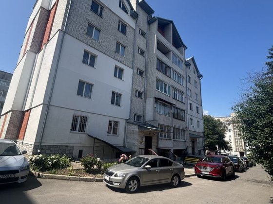 Продаж 3 кімнатноі квартири Тернополь