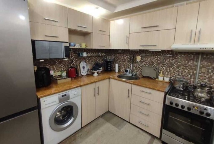 Продаж 2 - х кімнатної квартири. Код: 22476 - фото 1