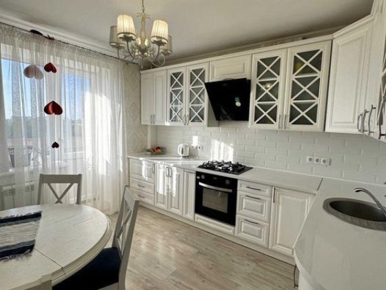 2-к.з ремонтом в новобудові в Центрі Полтава