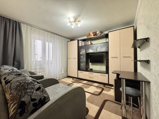 Продається затишна 1-кімнатна квартира в районі Руської Черновцы