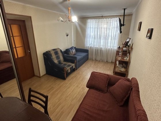 •Продаж 2-кімнатної квартири на землі• Рівне