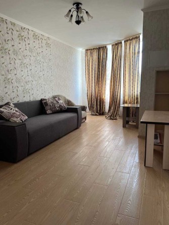 Новобудова з цікавим нестандартним плануванням - фото 1