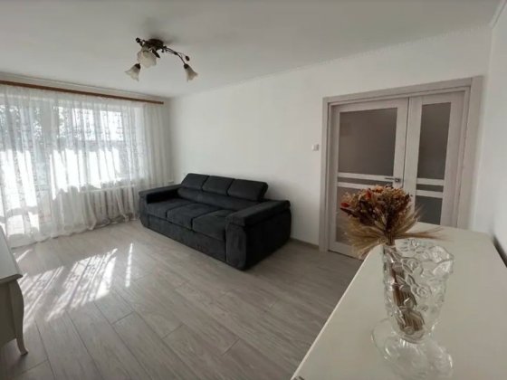 " 3-кімнатна квартира з ремонтом Ровно