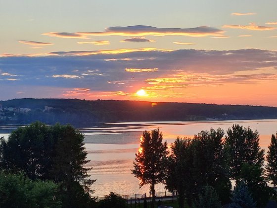 Продам 5-кімнатну квартиру у центрі Тернополі на березі озера Тернополь