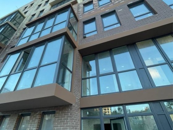 Продаж! 2-НОВОБУДОВА, Героїв Майдану (Ромтісбуд) Черновцы