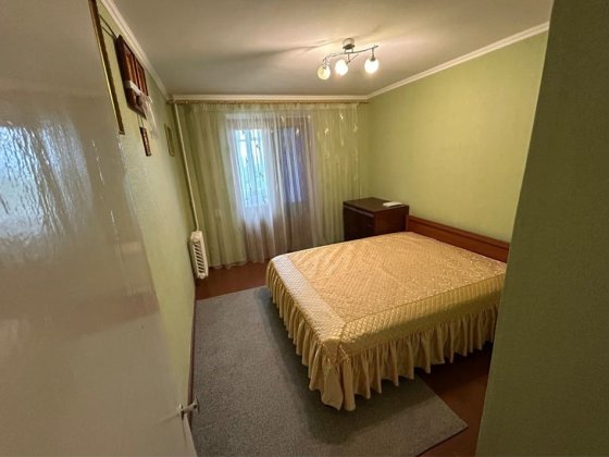 4-кімнатна квартира на північному в озелененому районі! Ровно