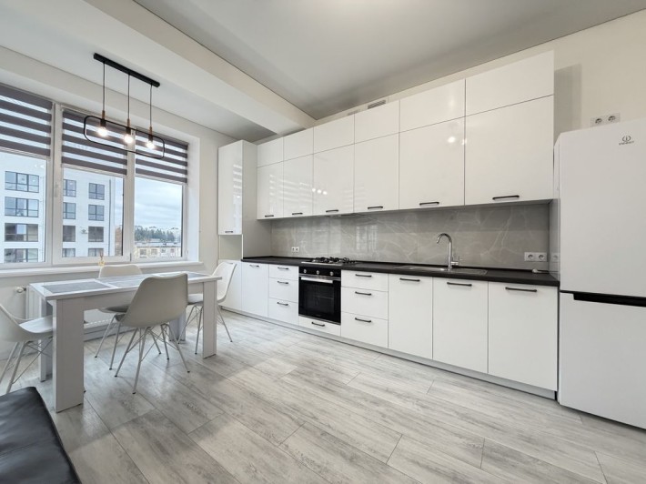 1-Кімнатна 43 кв.м. вул. Різдвяна 1-Б. Щасливе, «Panorama de lux» - фото 1