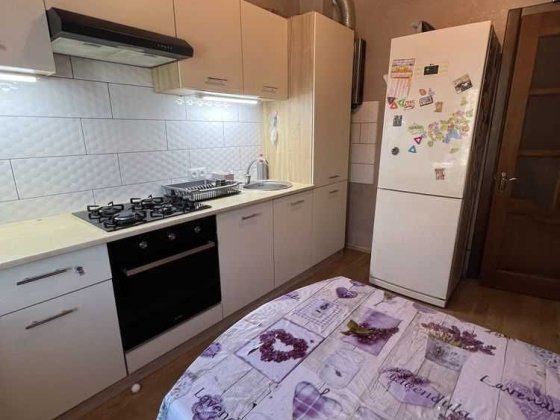 Продаж 2к квартири. Центр  Роздільні кімнати. 59м2. №15716 Полтава