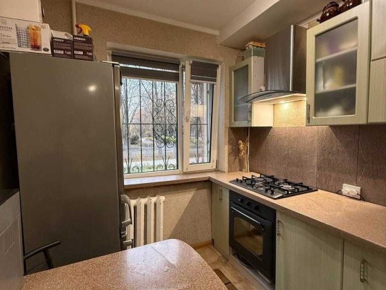 Алмазний 2х кімнатна затишна квартира з ремонтом!