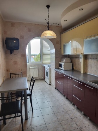 Продам 3-х кімнатну квартиру  з автономним опаленням - фото 1