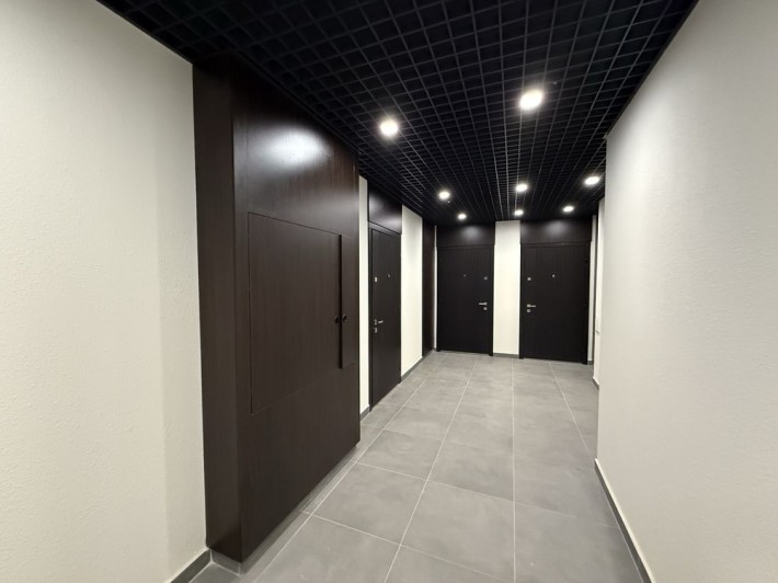 Варшавський делюкс продаж квартири - фото 1