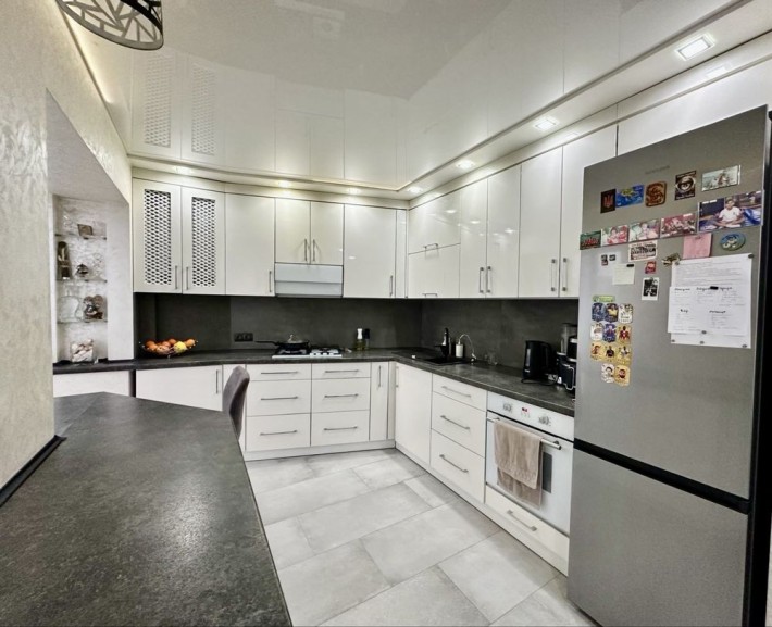 Продаж квартири в Центрі, вул. Острозького - фото 1