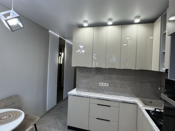 Продам 2-х кімнатну квартиру Рівне