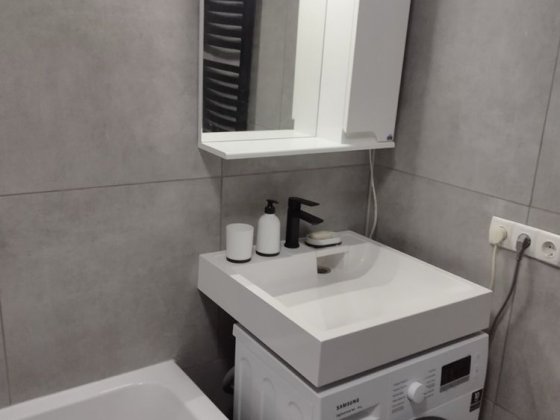 Продам 2х кім. Квартиру формаркет Черновцы