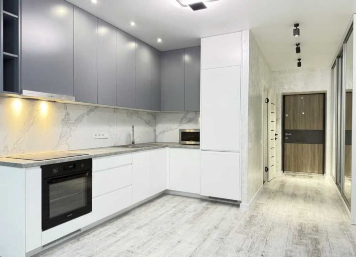 1-Кімнатна ЖК «Синергія Glass» вул. Корольова 9. район Ювілейний. - фото 1