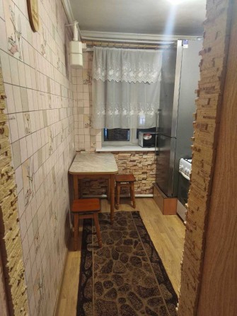 Продам 2-кімнатну квартиру, вул. Дорошенка - фото 1