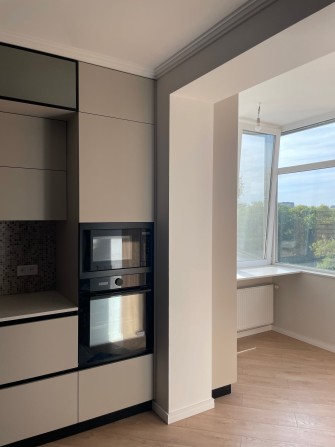 Продам 4 кімн. квартиру - фото 1