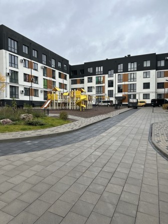 1к квартира на щасливому з виглядом на озеро - фото 1