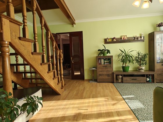 Продаю 2 рівнева квартира. Район Дружба Тернопіль