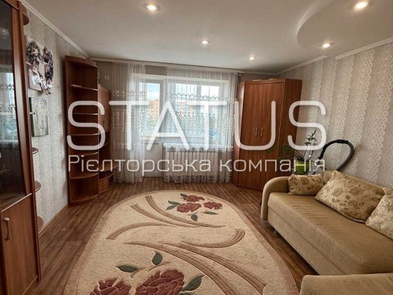 Продаж трикімнатної квартири. Індивідуальне опалення. Полтава