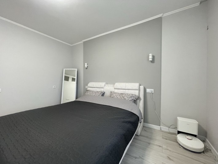 Продаж 1,5 кімнаної квартири, сучасний ремонт - фото 1