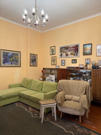 Двокімнатна квартира в тихому районі - фото 1