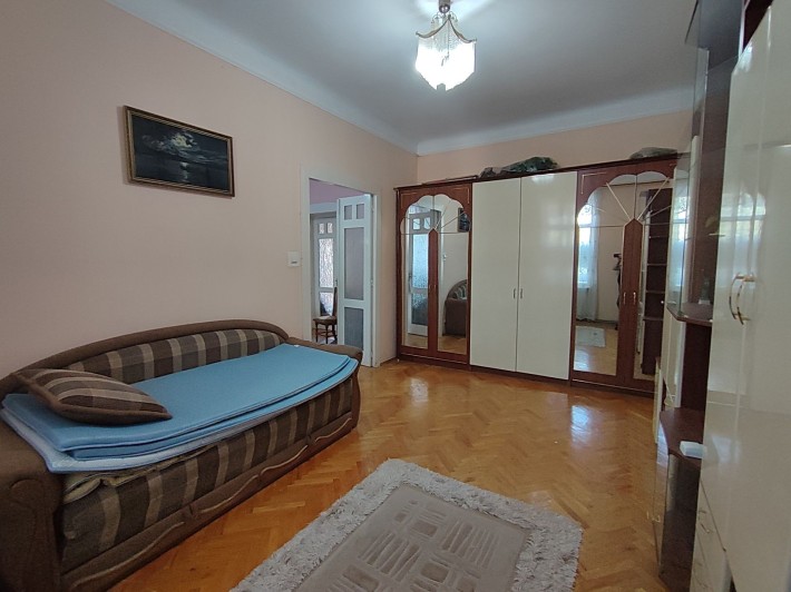 Продається 3-кімн квартира на вул. Головна в історичному Центрі міста - фото 1