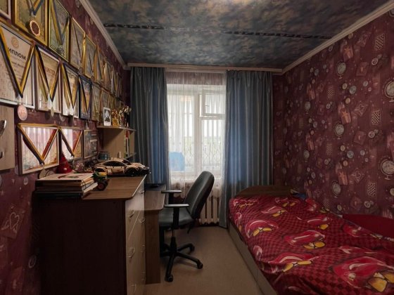 Продаж 4-кімнатної квартири в районі Чайки! Ровно