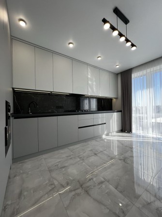 Продам 1-кімнатну квартиру на Щасливому - фото 1