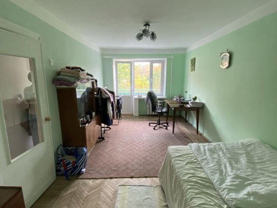 Продаж 2 кім квартира, 2 пов, р-н Герцина Черновцы