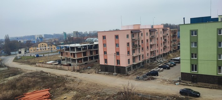 Продається двокімнатна  новобудова Спортивна - фото 1
