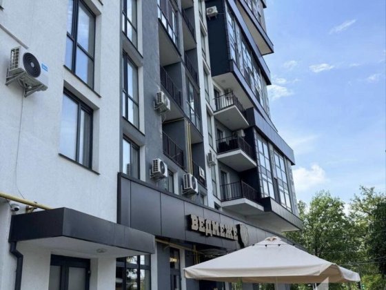 Продається однокімнатна квартира на Каспрука Чернівці