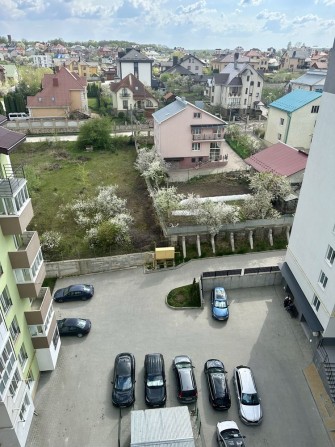 Продається 2км квартира, вул. Підгородня - фото 1