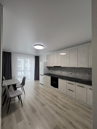 Продаж / Квартира / вул. Соборна, Ювілейний, Рівне - фото 1