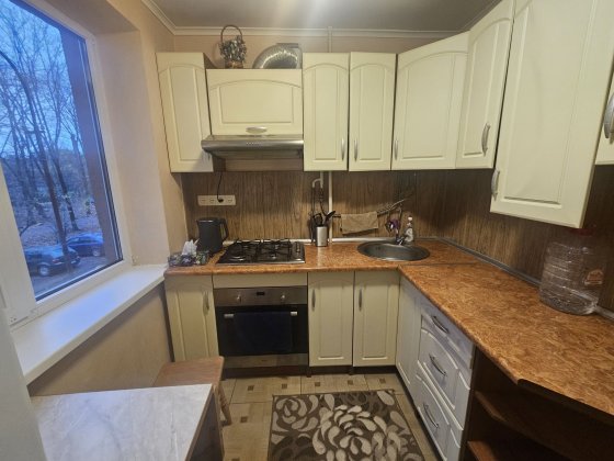 Продається 2 кімнатна квартира всцентрі міста Ужгород