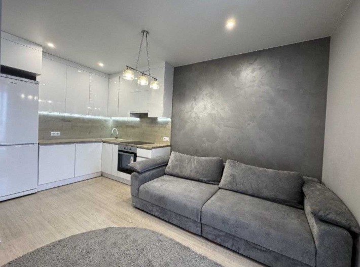 1-Кімнатна «На Щасливому» 2-й поверх! вул. Боголюбова 5а - фото 1