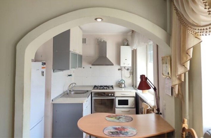 Двокімнатна з ремонтом і меблями ! - фото 1