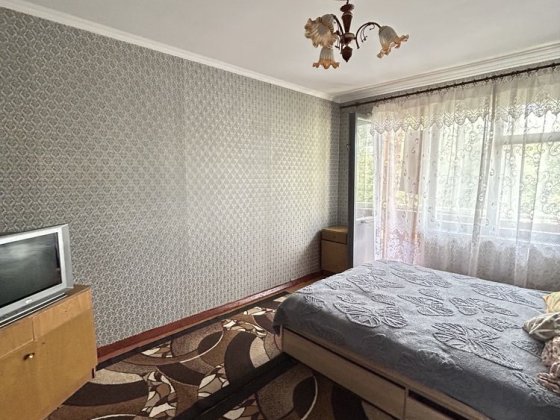 Продаж 2 кімнатноі квартири на Кондратьєва. Є відновлення  . Сумы