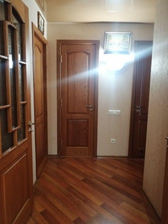 Продам квартиру в цегляному будинку - фото 1