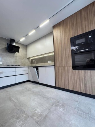 Продаж 3 кімнатної квартири по вул. Текстильна - фото 1