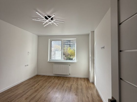 Продається 1кім новобудова з ремонтом Черновцы