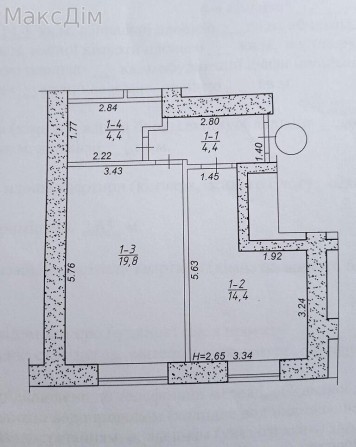 Однокімнатна квартира в цокольному приміщені - фото 1