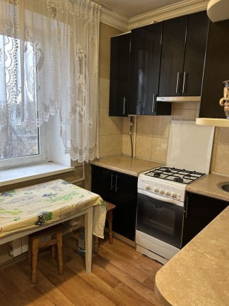 Продаж квартири - фото 1