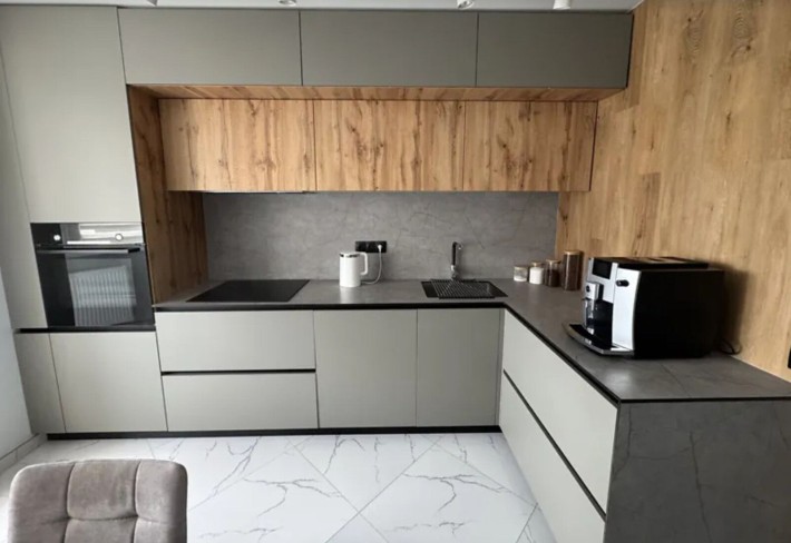 Продаж 2к квартири 53.6 кв. м на вул. Польового Омеляна - фото 1